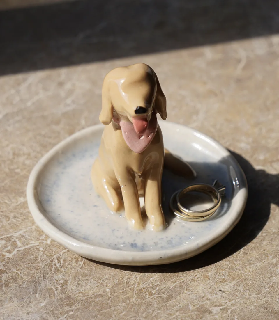 Plato joyero de una mascota, pintado a mano