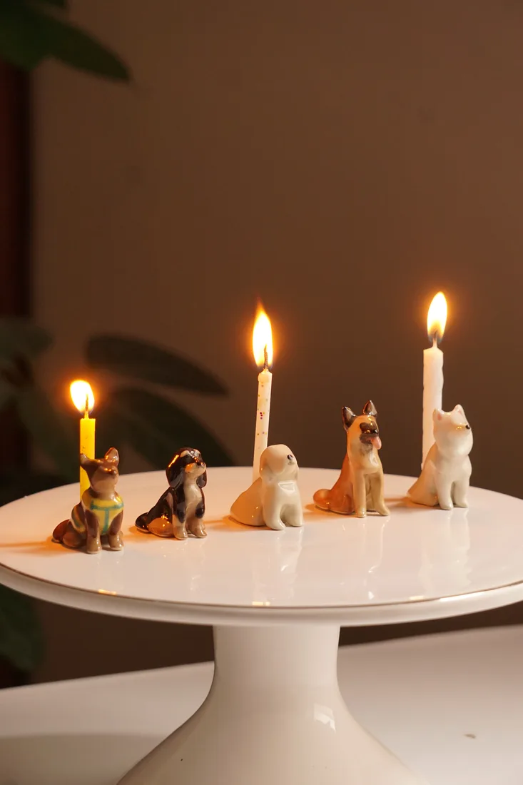 Portavelas de mascota de cerámica