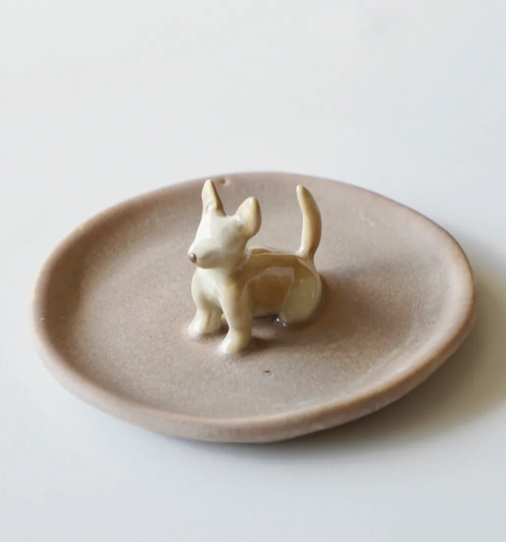 Plato joyero de una mascota, pintado a mano