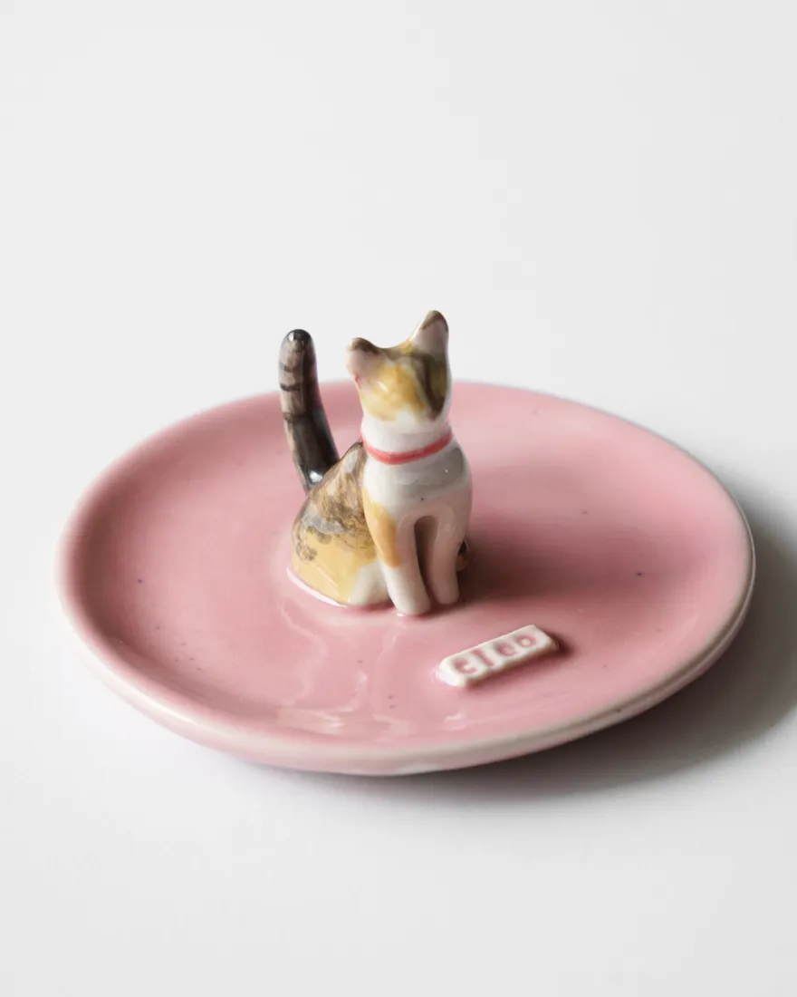 Plato joyero de una mascota, pintado a mano