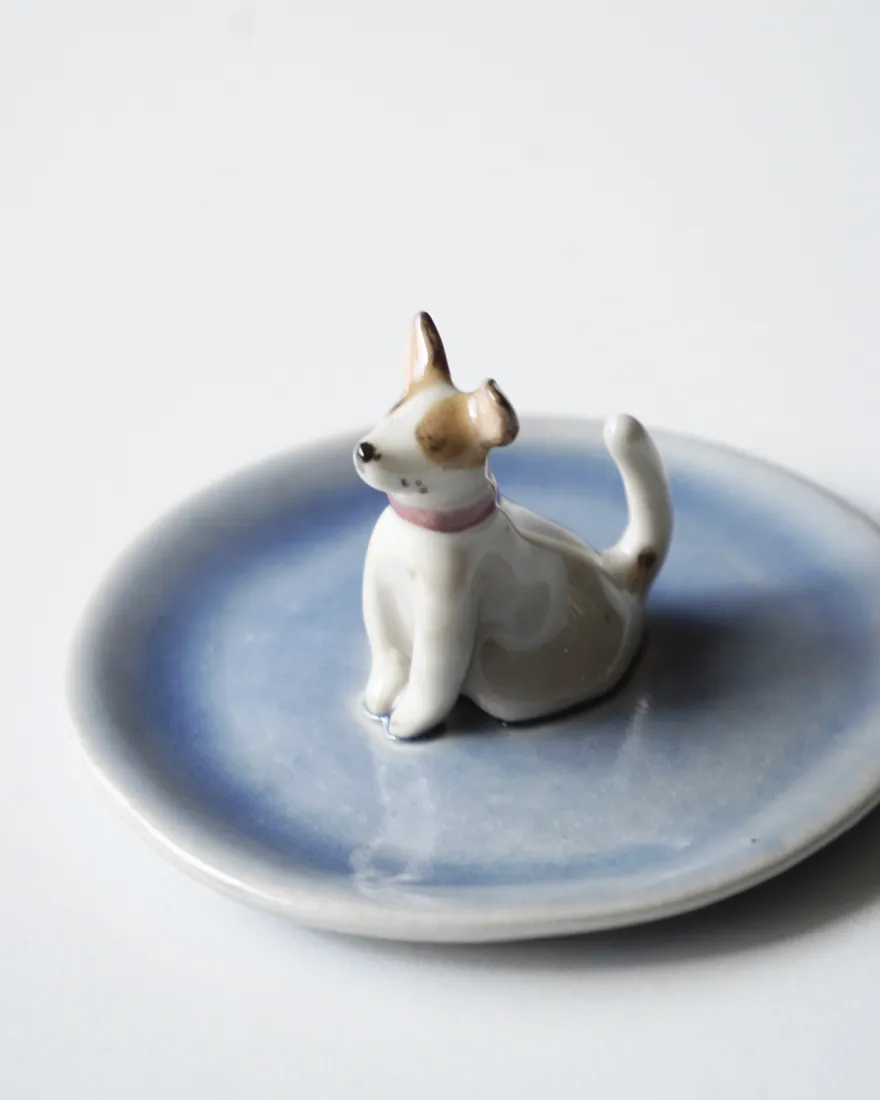 Plato joyero de una mascota, pintado a mano