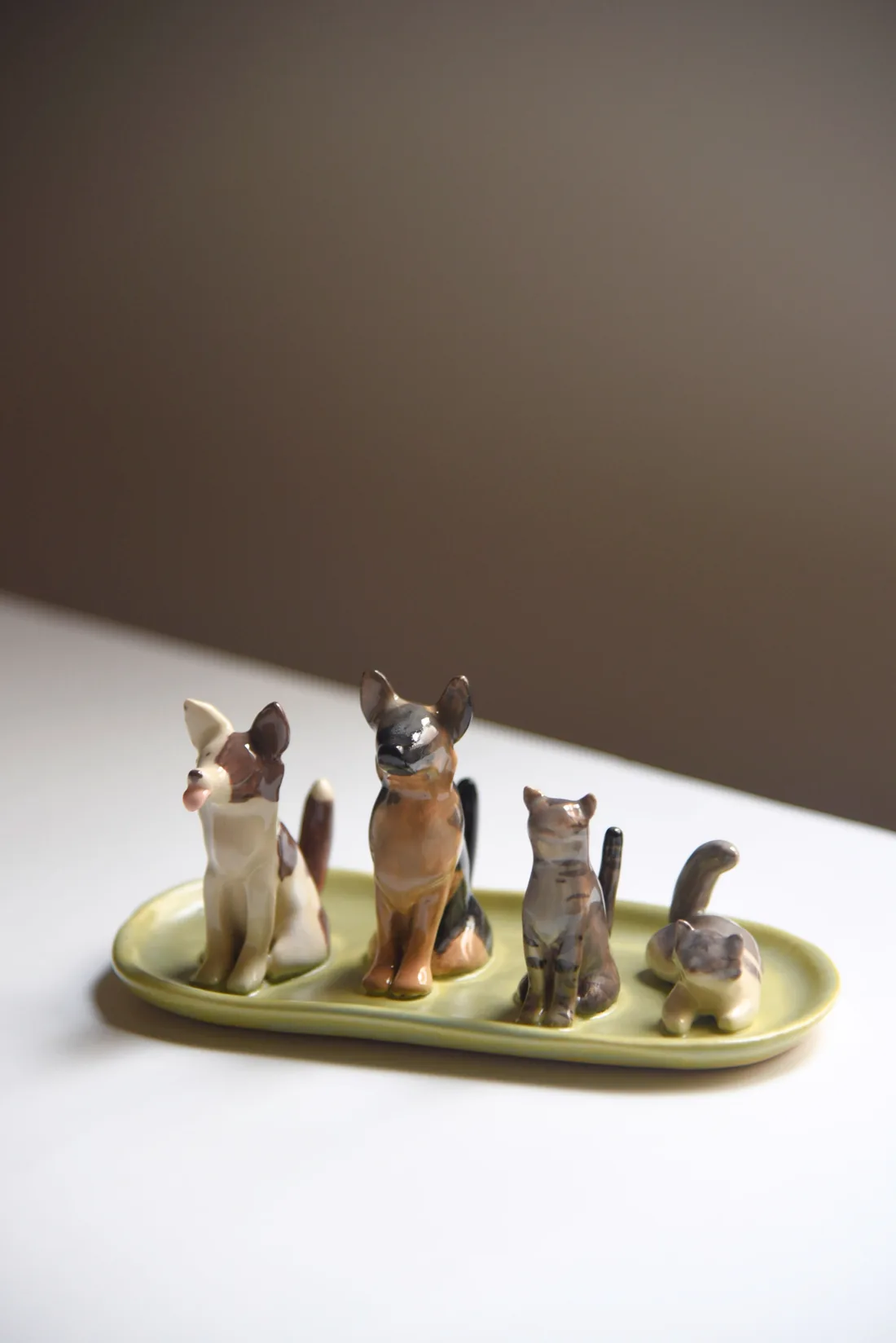 Plato joyero · 4 mascotas